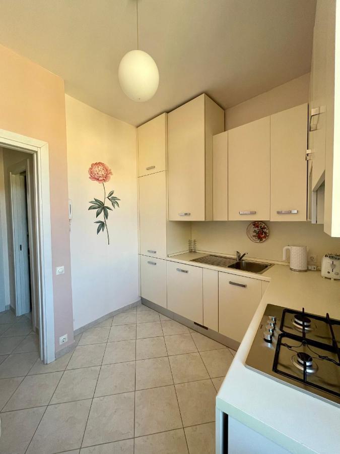 Central Loft Варезе Екстериор снимка