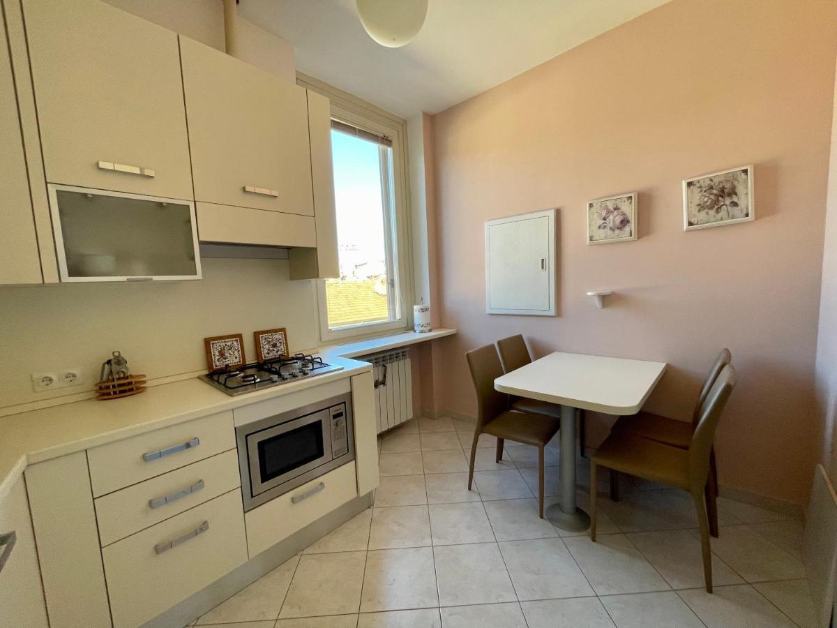 Central Loft Варезе Екстериор снимка