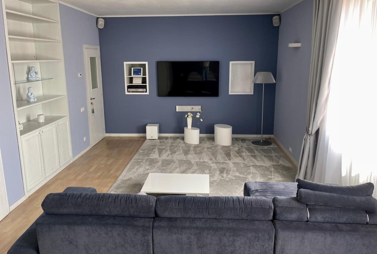 Central Loft Варезе Екстериор снимка